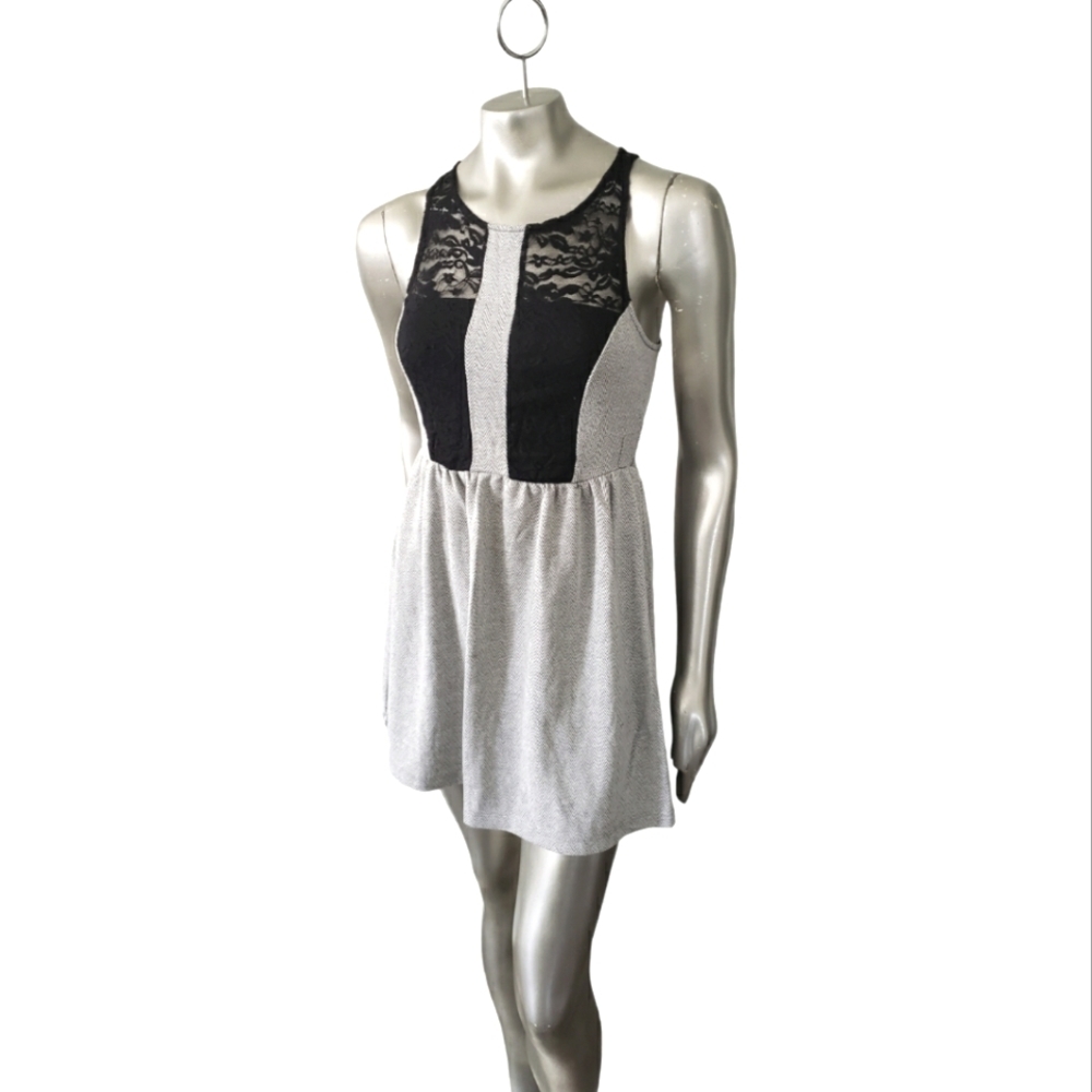 🪻BOGO🪻 Paper Crane Lace & Houndstooth Skater‎ Dress Size Medium